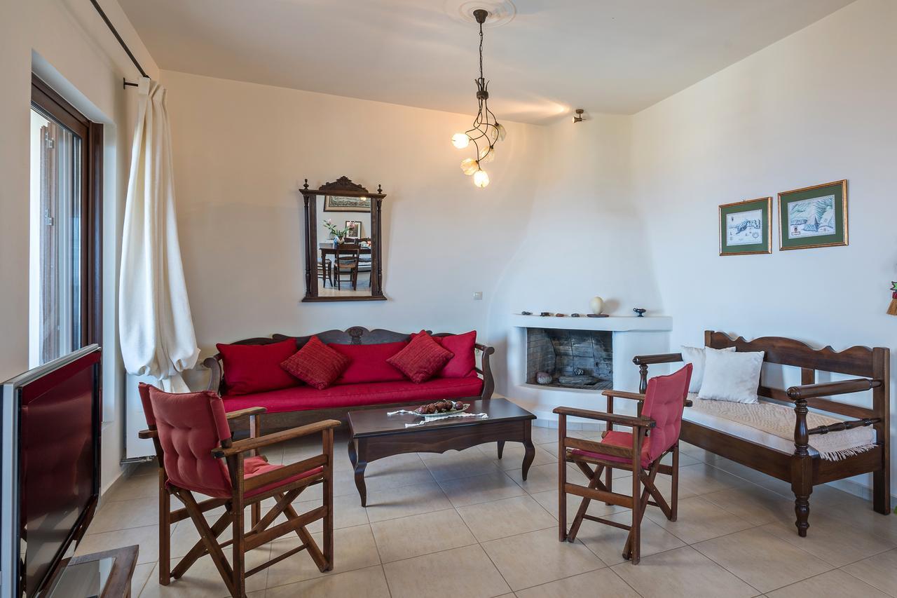 Sea Views At Villa Anemomylos With Heated Pool, Ping Pong And Tennis Agia Pelagia Zewnętrze zdjęcie
